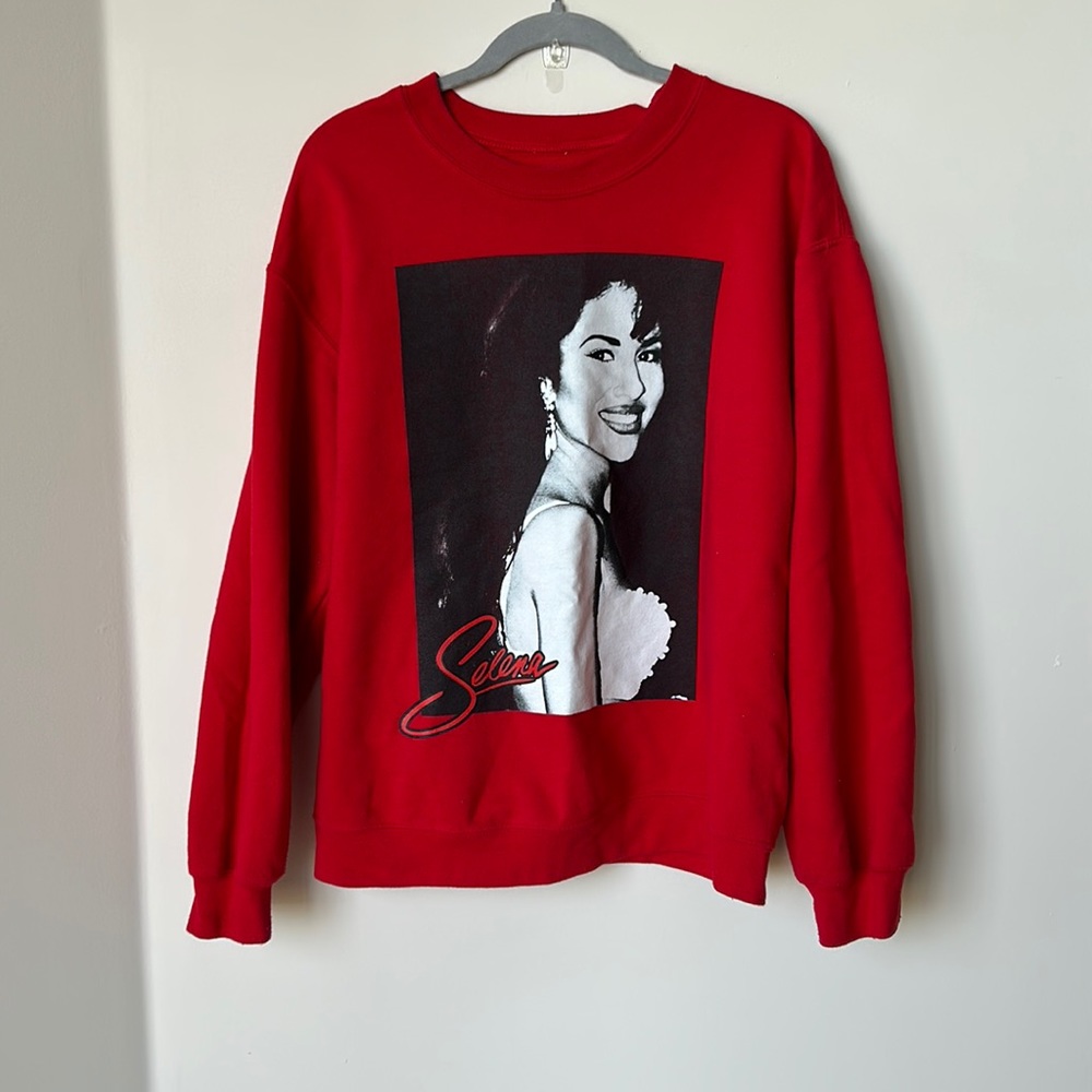 Red Selena crew neck